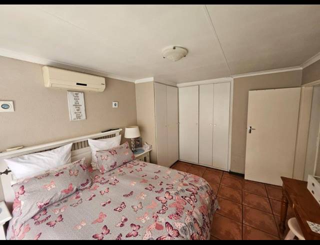 3 BEDROOM HOUSE FOR SALE IN SUIDEROORD